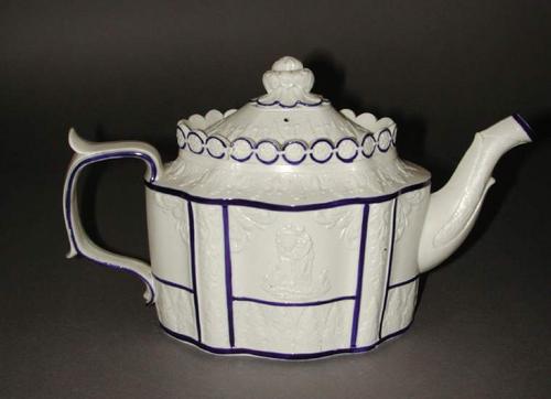 The Fitzwilliam Museum - Blue lined ‘Castleford-type’ teapot, sliding ...