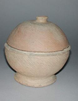 An image of Bowl and cover