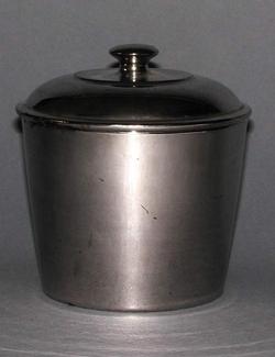 An image of Jar and cover