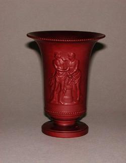 An image of Spill vase