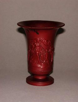 An image of Spill vase