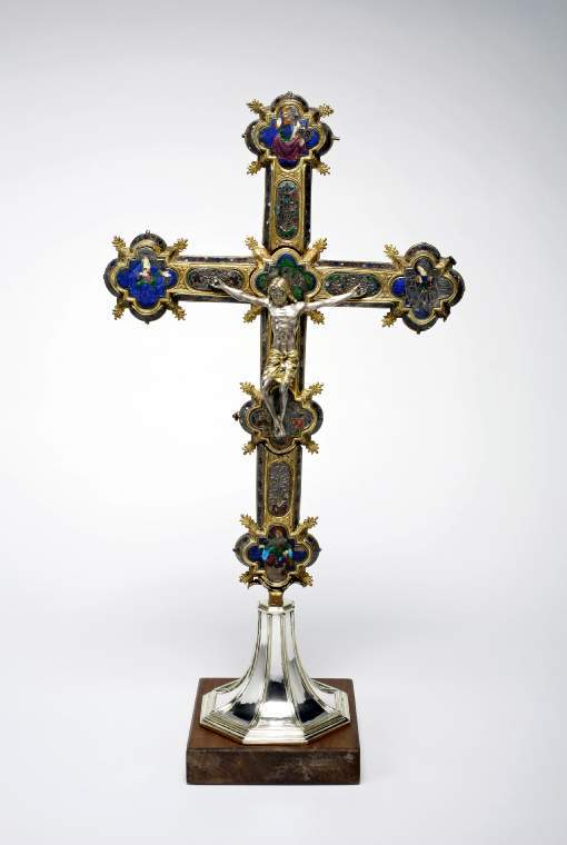 An image of Altar cross