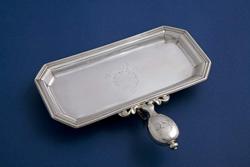 An image of Snuffer tray