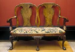 An image of Settee