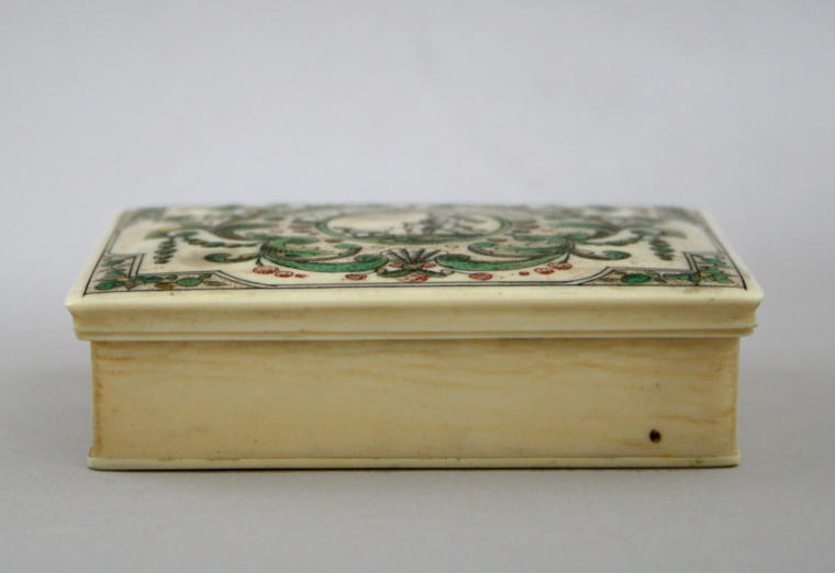 An image of ROUEN, Mariecal le JeuneBox Containing Counters mid 18th c. Ivory