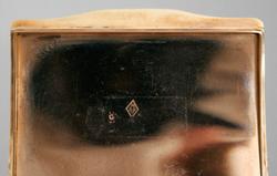 An image of Snuff box