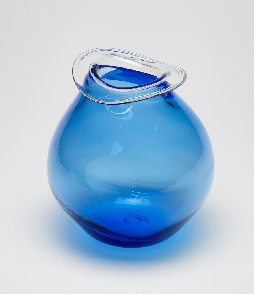 An image of Globular lipped royal blue glass vase. Hamada, Yoshio (Japanese,1944-2011). 1991.