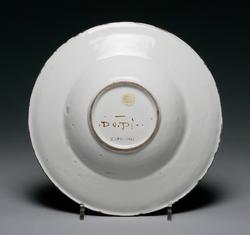 An image of Broad-rimmed bowl