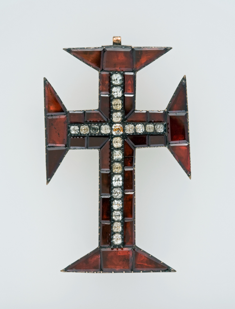 An image of Cross pendant