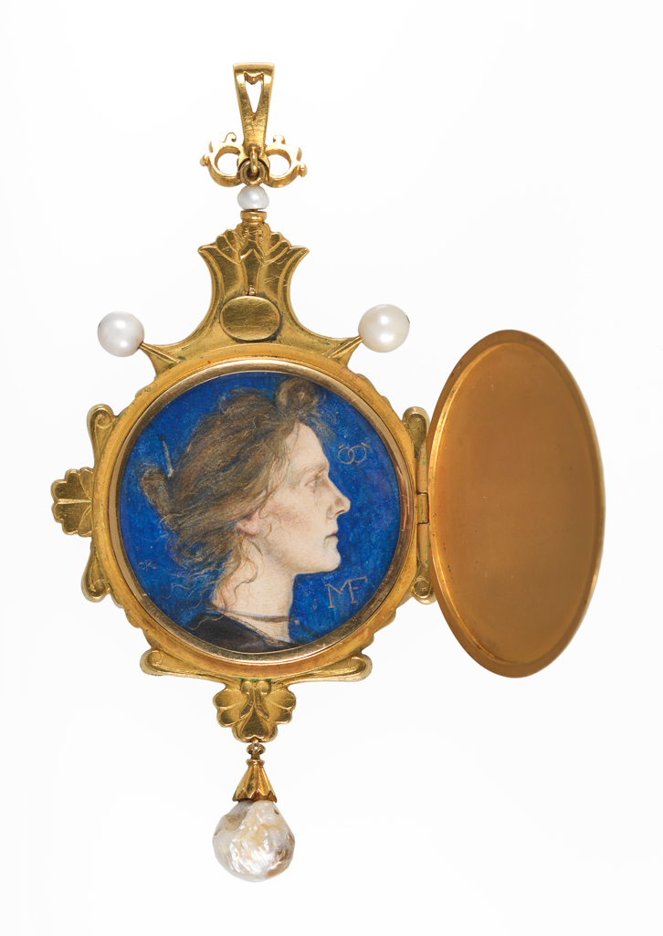An image of Pendant: Pegasus Drinking from the Fountain of Hippocrene. Carlo & Arthur Giuliano & Ricketts, Charles de Sousy (British, 1866-1931). Pendant of gold and enamel set with pearls, decorated on the front with Pegasus drinking from the Fountain of Hippocrene, and enclosing a miniature of Miss Edith Emma Cooper (1862-1913) in profile to right against a blue ground. Gold, enamelled in royal blue, green, red, and white, and set with four cut garnets, a cabochon garnet, two large pearls, one small pearl, and a baroque pearl. (A). Height (whole) 10.1 cm, width (whole) 5.1 cm, diameter 34 mm, 1901.