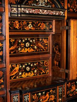 An image of Cabinet