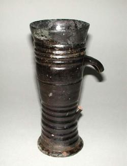 An image of Beaker (drinking vessel)