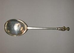 An image of Apostle spoon