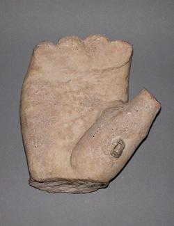 An image of Statue fragment