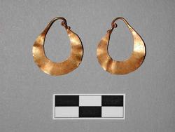 An image of Earring