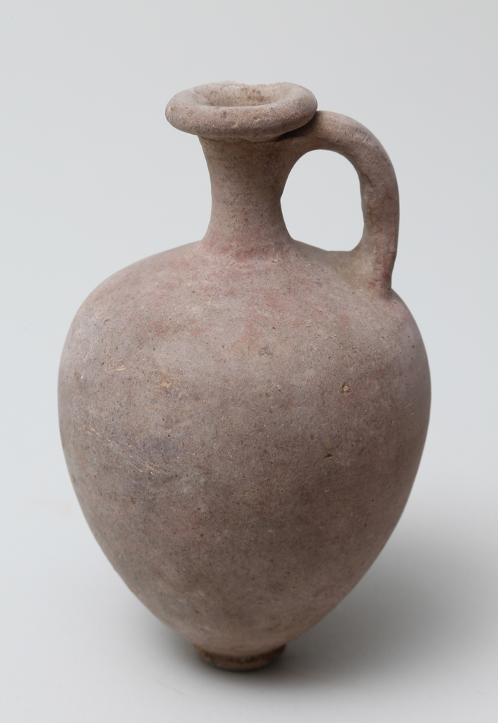 An image of Vessel. Jug, with ring base. Production Place/Find Spot: Egypt. Height 0.125 m.