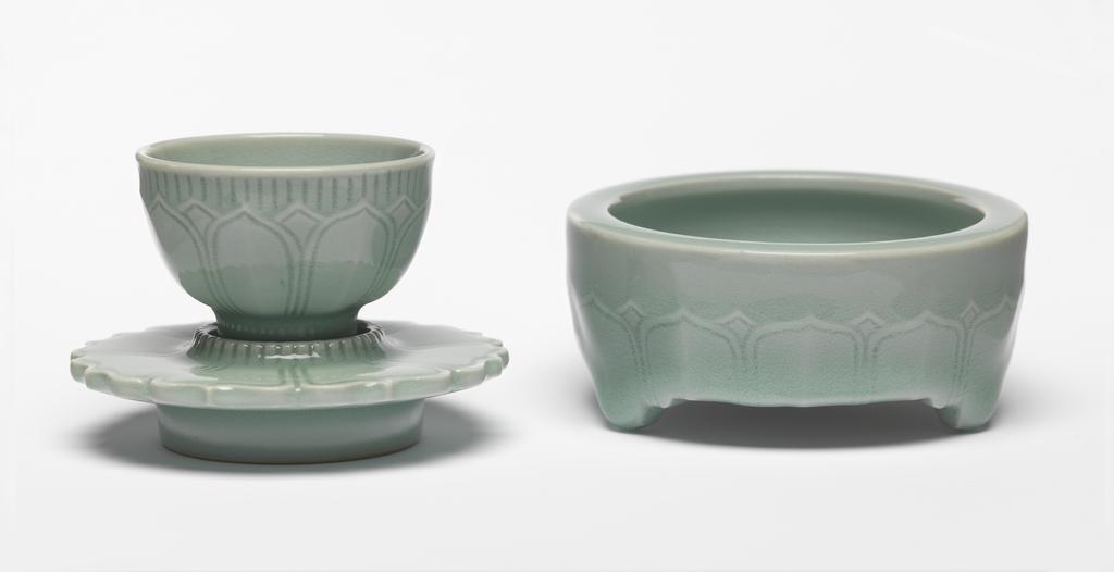 An image of Cup and saucer and stand, in early Kyoto style. Sozan, S. (II) (Japanese). Hard paste porcelain, 1925-1940. Shōwa era (1926-1989). Acquisition Credit: Given by David Hyatt King, through The Art Fund.