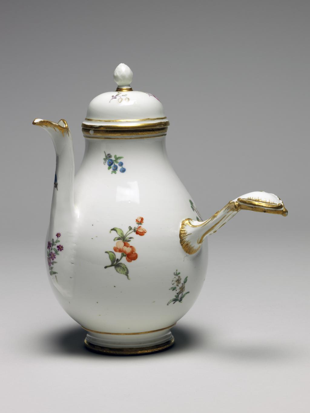 An image of Chocolate Pot. Porcelain, c.1765. Nymphenburg, Germany.