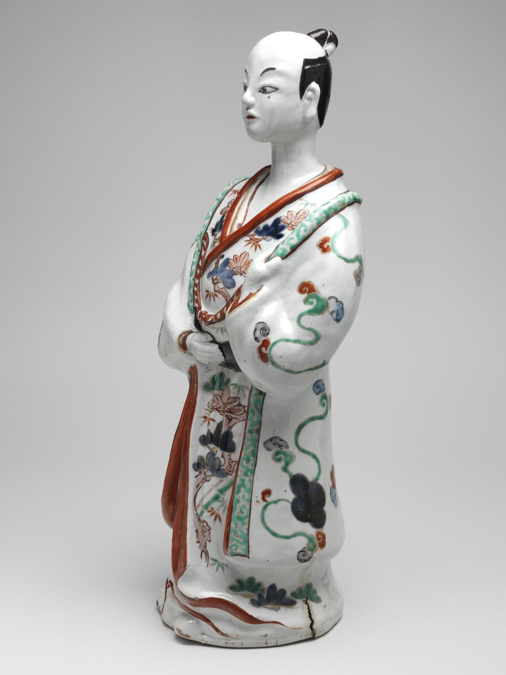 An image of Figure. Porcelain. Chinese. No Adlib info 2015.