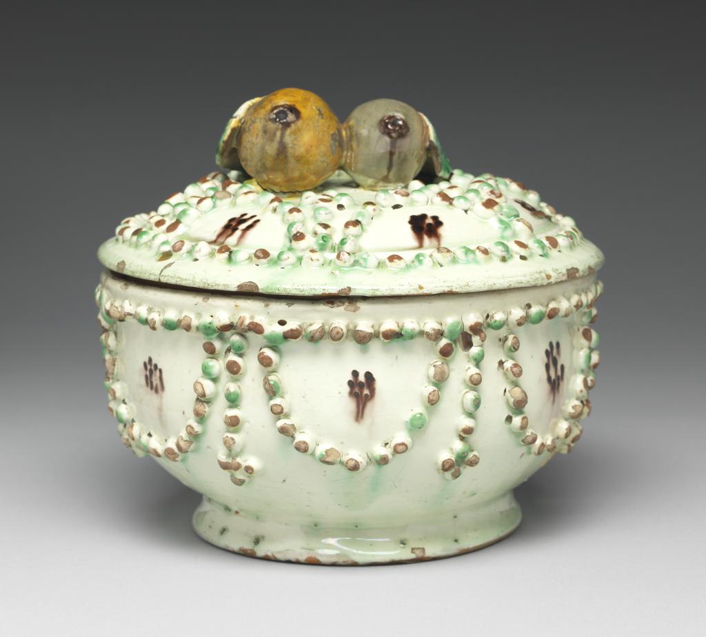 An image of Porringer. Production place: Switzerland. Lead-glazed earthenware.