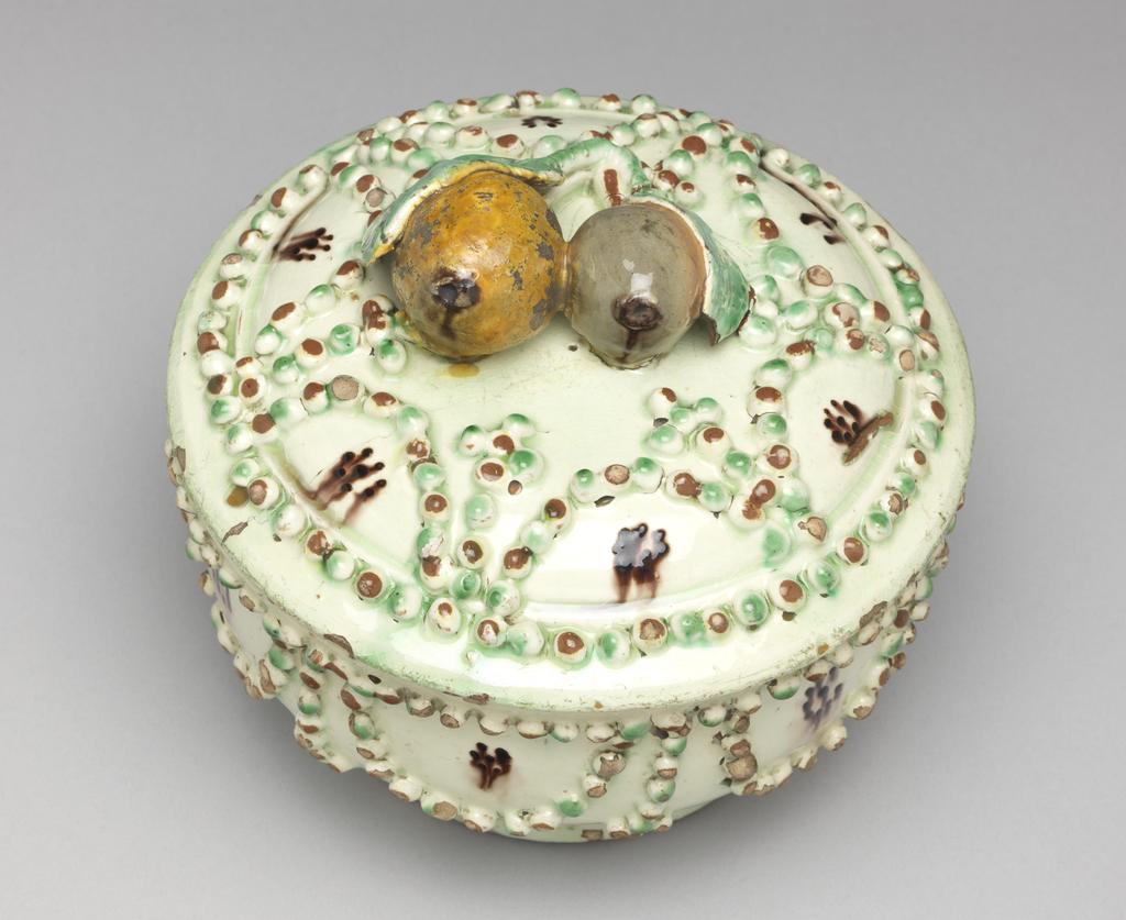 An image of Porringer. Production place: Switzerland. Lead-glazed earthenware.