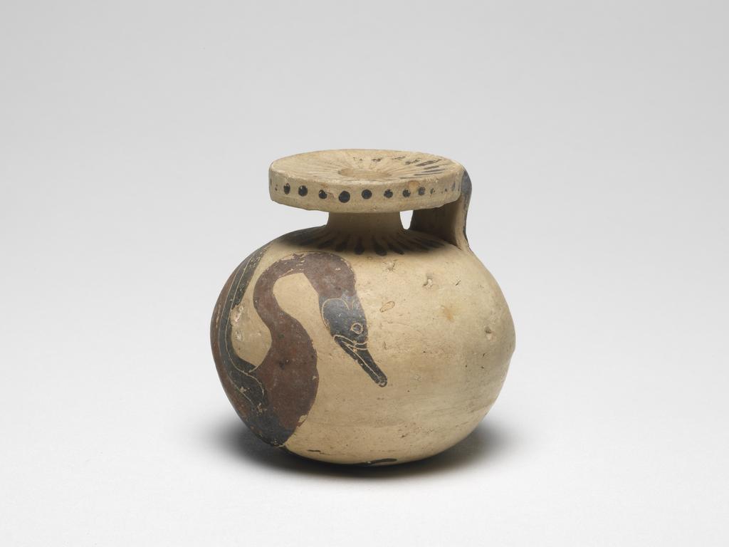 An image of Cosmetic VesselAryballos, swanEarly CorinthianBC 600-10