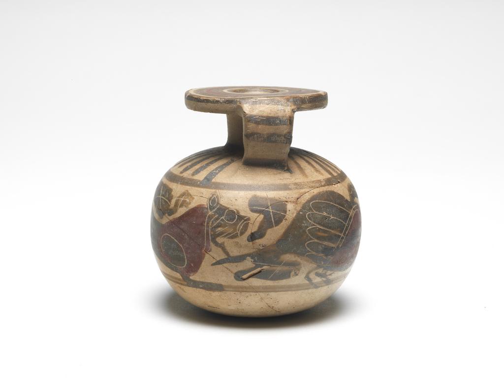 An image of vessel aryballos cosmetic vessel aryballos, lion, swan Production Notes  Etrusco-Corinthian Field Collection  Cerveteri Etruria Italy Dimensions height 0.08 mdiameter 0.065 m