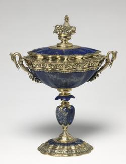 An image of Cup and cover