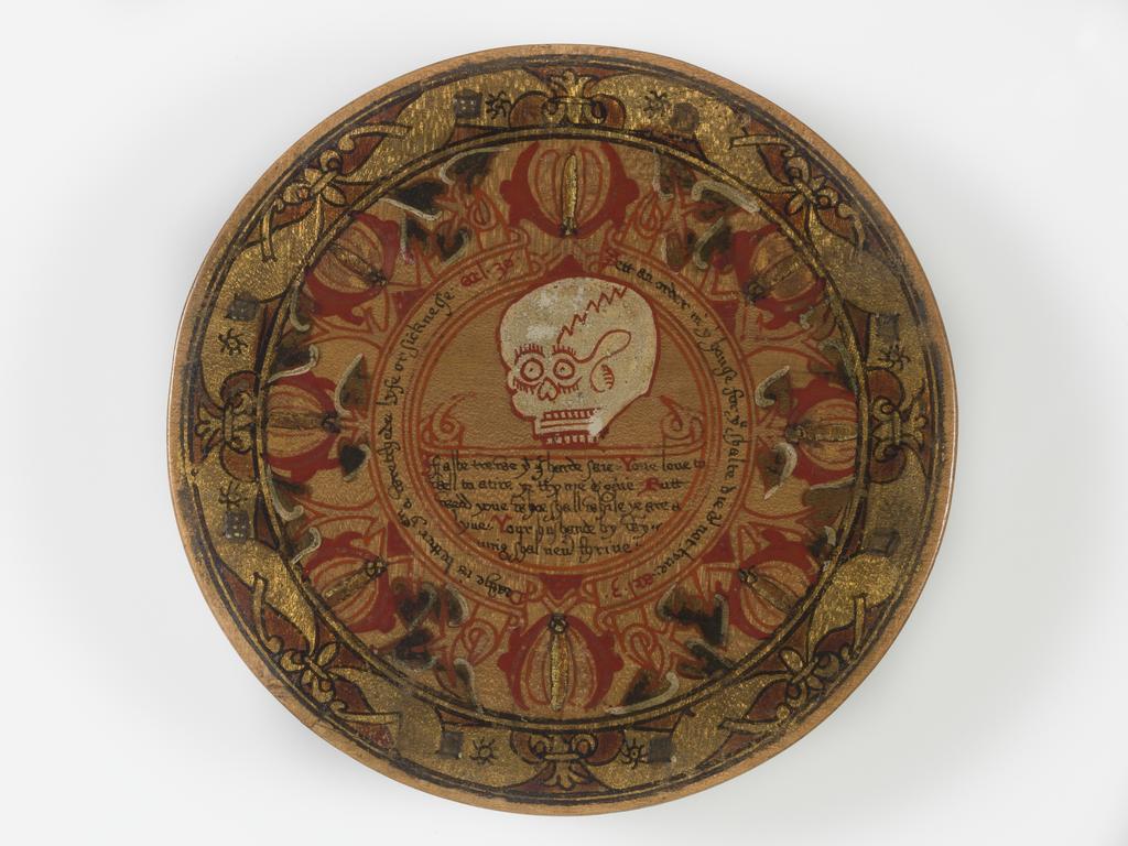 An image of Woodwork. Box of roundells. Box containing twelve trenchers. Wood, painted, gold decoration, height, box, 3.2 cm, diameter, box, 16.6 cm, diameter, roundels, 13.2 cm, circa 1600. Renaissance. Elizabeth I. English.