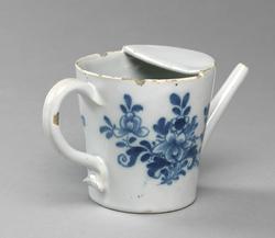 An image of Feeding cup